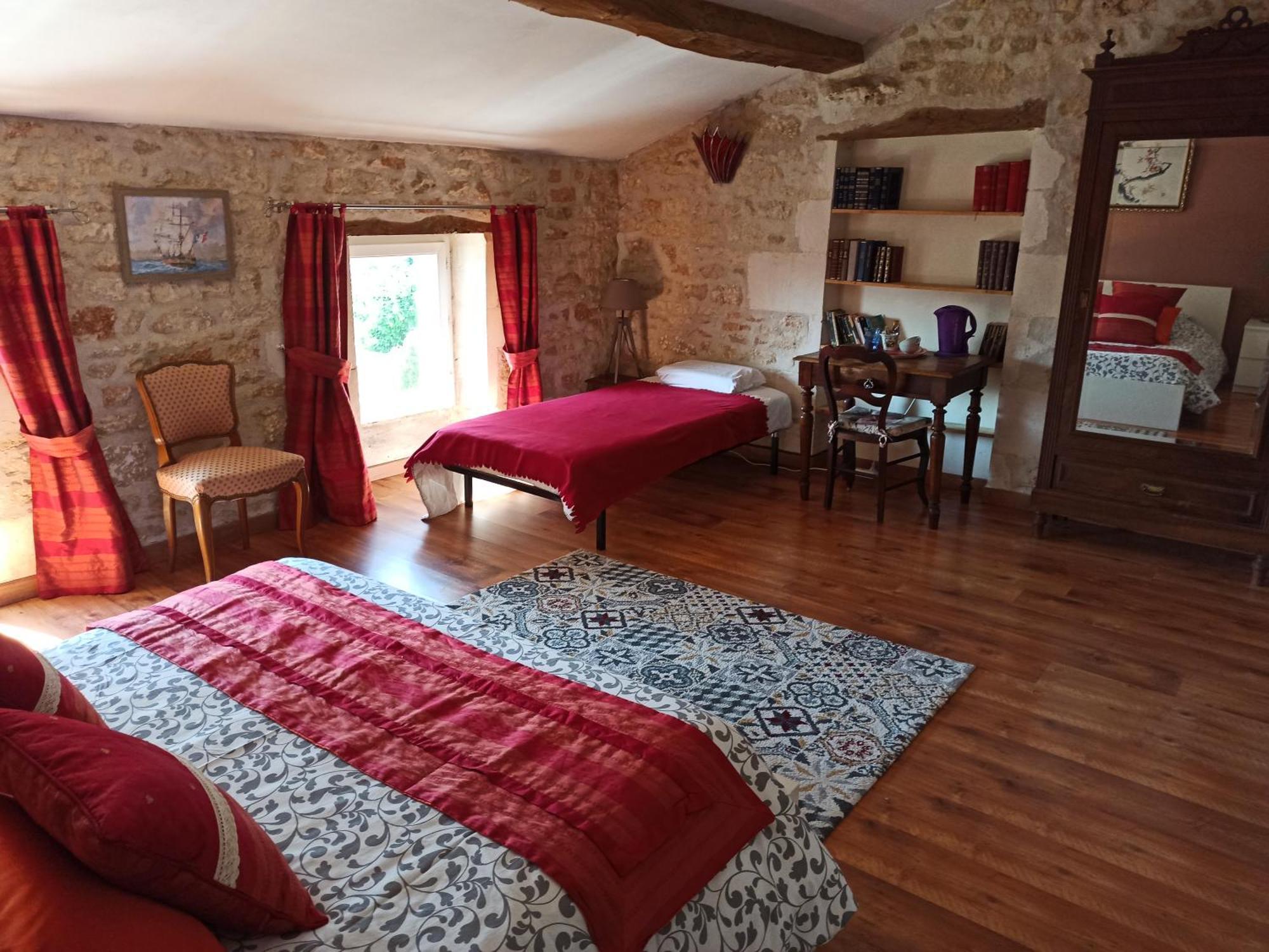 Bed and Breakfast La Pastorale Beurlay Номер фото